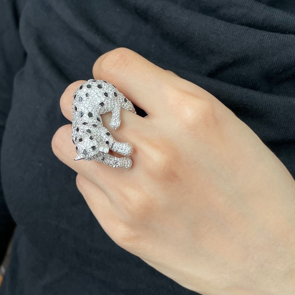 Paved Crystal Leopard Dog Ring in Silver Tone
